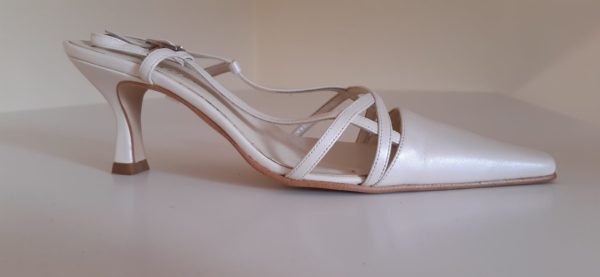 Zapatos novia o invitada (T38)