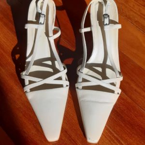 Zapatos novia o invitada (T38)