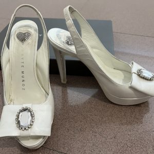 Zapatos novia. Zapatos novia.