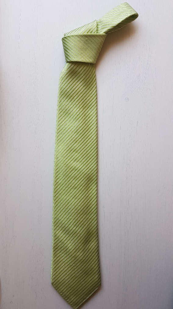 Corbata verde pistacho