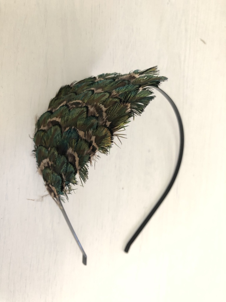 Diadema plumas verdes Diadema plumas verdes