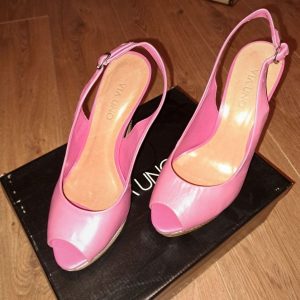 Zapatos a estrenar T38