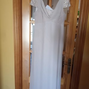 Vestido de novia muy sencillo