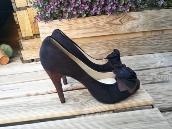 Zapatos bicolor lazo