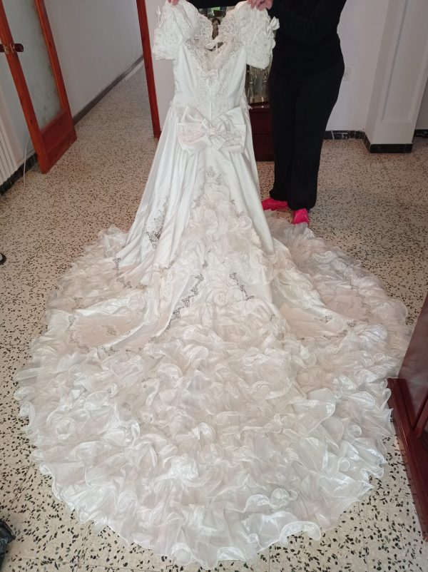 vestido de novia estilo flamenco