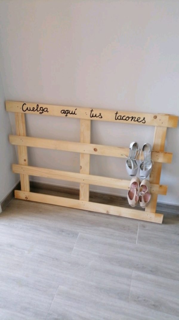 Cuelga aquí tus tacones