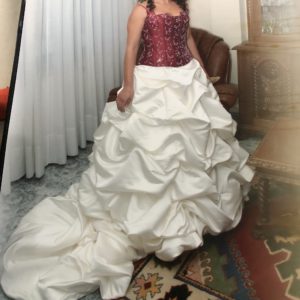 Vestido de Novia con velo alta costura Vestido de Novia con velo alta costura