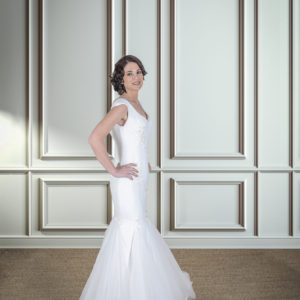 VESTIDO DE NOVIA DE LA FIRMA ZAMBRANAS VESTIDO DE NOVIA DE LA FIRMA ZAMBRANAS