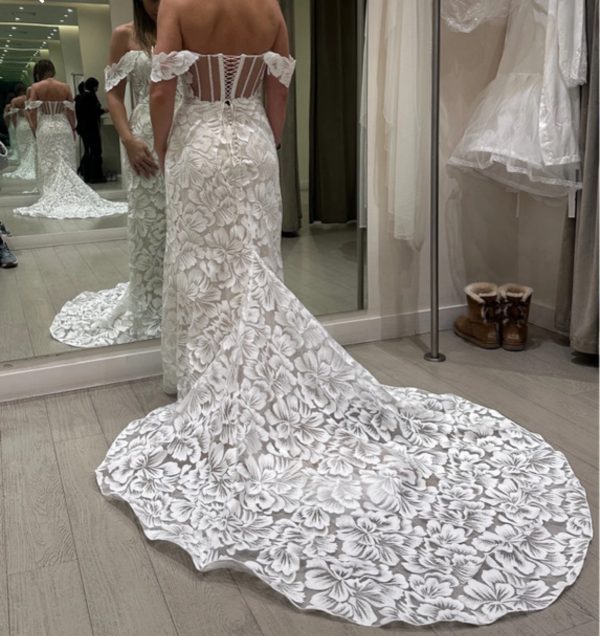 Vestido de novia Aire Vasarely 2025