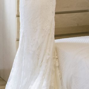 Vestido Oriana Pronovias. Cancán y Velo