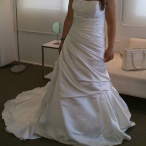 VESTIDO DE NO VIA