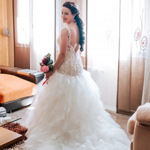 Vestido de novia y velo
