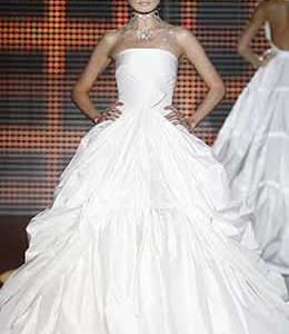 VESTIDO NOVIA Y CANCÁN ROSA CLARÁ VESTIDO NOVIA Y CANCÁN ROSA CLARÁ